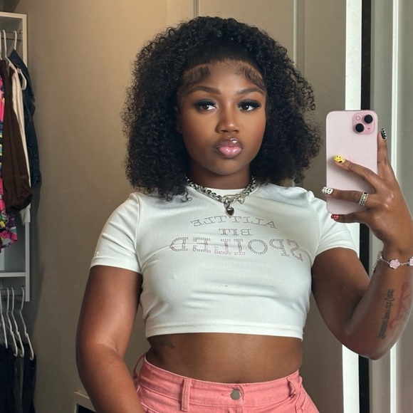 Crop top - Picture 2 of 2